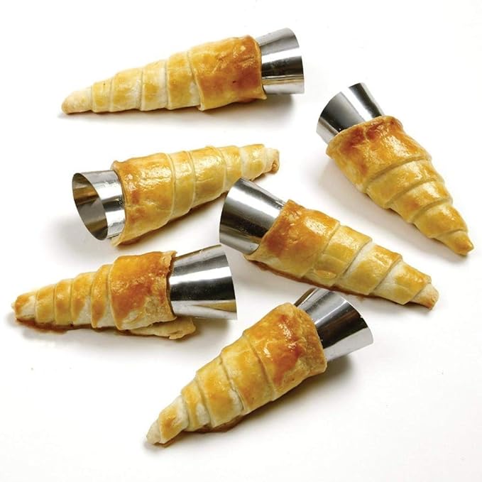 Non-stick Cream Horn Molds Stainless Steel, FantasyDay 5 inch Large Size Cannoli Tubes Kit Pack of 30 Baking Cones Pastry Roll Horn Croissant Mold - Christmas Anniversary Free Standing Cone Shape